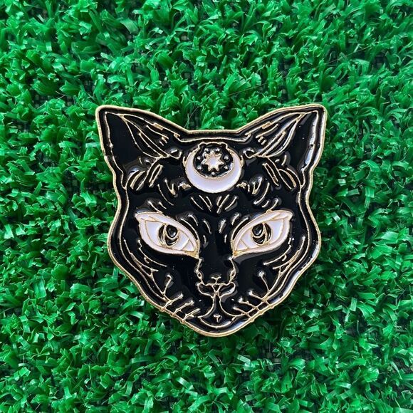 Sphinx Black/ Gold Large Enamel Pin/ Brooch Lapel - Picture 5 of 5